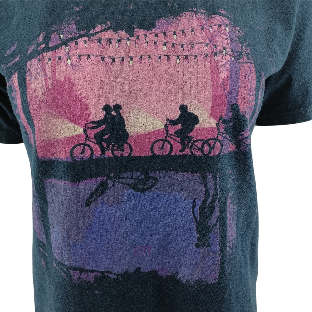Stranger Things Short Sleeve Tshirt - Picture 2 of 5